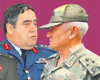 Balyoz tutumu Genelkurmay'a güveni sarstı