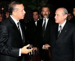 Başbakan'dan Bahçeli'ye tazminat davası