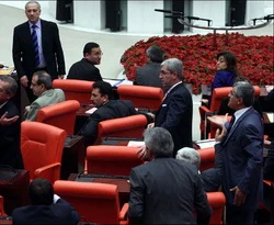 BDP yine meclisi karıştırdı...