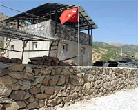 Beytüşşebap'ta askeri birliğe roketli saldırı