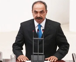 Bir Bağımsız da CHP'ye katıldı