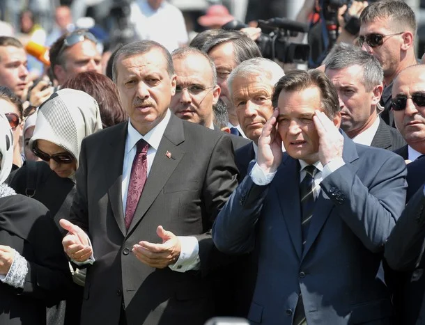 Boğaziçi'nde güç oyunu