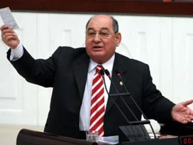 CHP'den Erdoğan'a: Firafun musun?