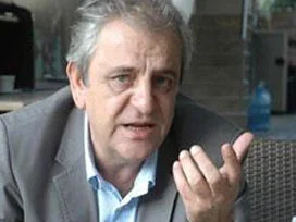 CHP İzmir'de Baykal'ın inadına atama
