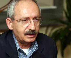 CHP Lideri Baykal'a mı çakıyor?