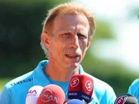 Daum'dan iddia: Ümit Özat istenmeyen adam