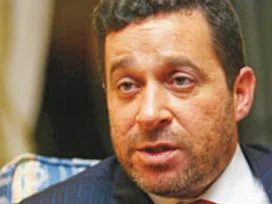 Denktaş: KKTC'nin engeli hükümetler