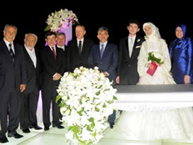 Devletin zirvesini buluşturan nikah