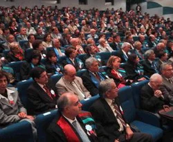 İki üniversite akademisyen alacak
