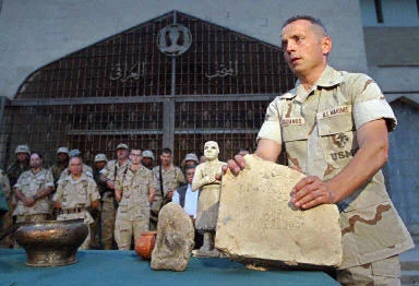 Irak'ın tarihi hazineleri tekrar yağmalanıyor