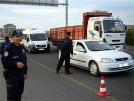 İsparta'da trafik kazası: 2 ölü, 2 yaralı