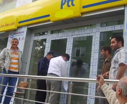 İstanbul'da PTTbinasına saldırı