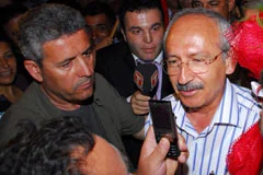 Kıbrıs gezisinde skandal