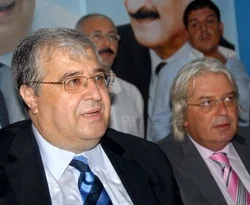 Masum Türker: Bunlar Hitler'e dönebilirler