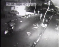 Motosikletiyle dehşet saçtı