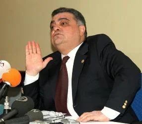 Özal: Referandum'dan %65 evet çıkar