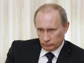 Putin ve Van Damme kuralsız dövüşe gitti