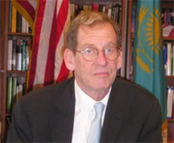 ABD'li diplomattan Kazakistan'a tehdit