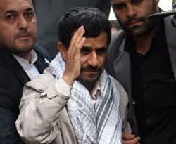 Ahmedinejad'a bombalı saldırı! Yaralılar var