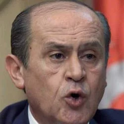 Apoyla ilk pazarlığı Bahçeli yaptı