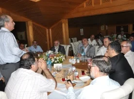 'Birileri meydanlara inmemizi istemiyor'