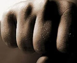 'CHP'liler eşime saldırdı'