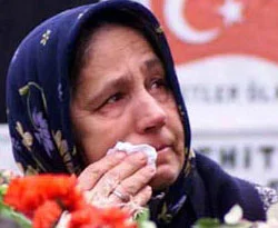 Davetiyede çağdaş kıyafet uyarısı