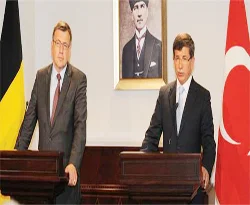 Davutoğlu'ndan Netenyahu'ya cevap