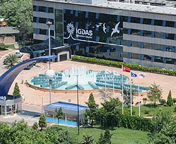 Devlerin gözü İGDAŞ'ta