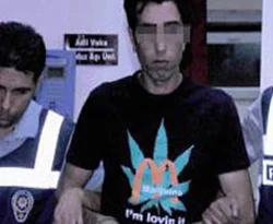 En saf uyuşturucu kuryesi!