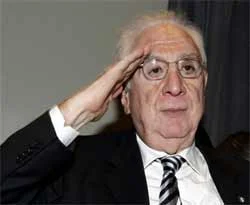 Francesco Cossiga hayatını kaybetti