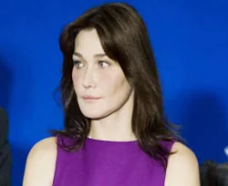 Fransa'dan İran'a Carla Bruni tepkisi