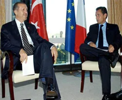 Fransa Türkiye'yi listeden çıkardı