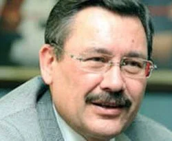 Gökçek her gün yeni konuyla...