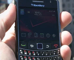 Hindistan'dan BlackBerry için iki ay süre