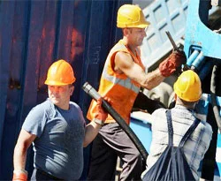 IMF: Rusya 2010'da yüzde 4,25 büyüyecek