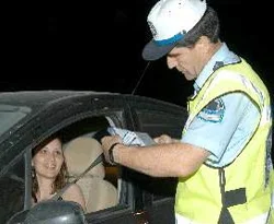 İstanbul polisi 26 bin 242 sürücüye ceza kesti