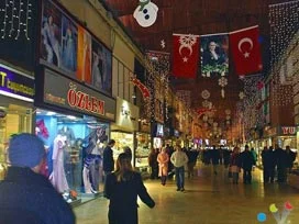 Kapalı Çarşı'da Ramazan bereketi yaşanıyor