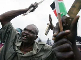 Kenya yeni anayasayı kabul etti