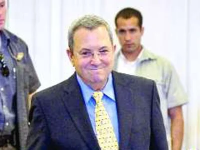 Komisyonda Barak oyunu
