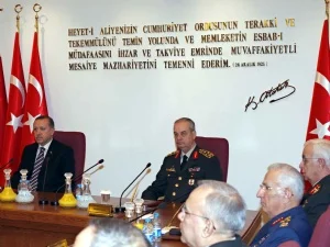 Kritik YAŞ toplantısı başladı