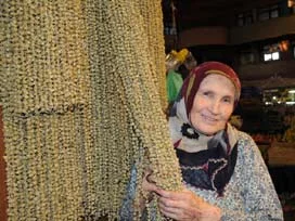 Kurutulmuş bamyanın kilosu 50 TL