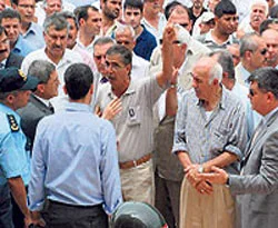 MHP'li vekil'den cenazede slogana destek