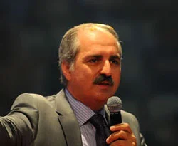 Numan Kurtulmuş'a tehdit telefonları