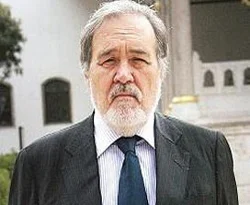 Osmanlı bilgimiz kara deliklerle dolu