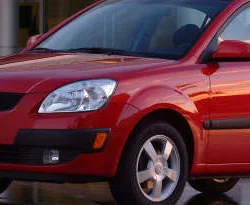 Otomobilde yeni model ucuzluğu