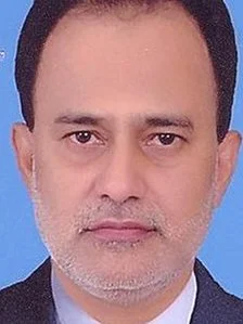 Pakistan'daki politikacı cinayetinde 37 kişi öldü