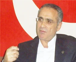 Topçu: Anayasa değişince kıyamet kopmaz