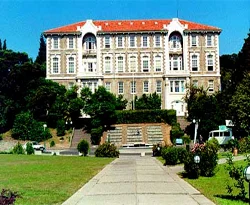Yabancı özel lise fiyatları el yakıyor