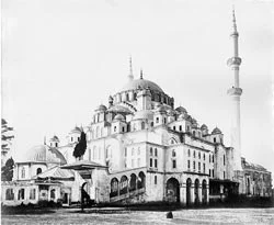 Yeni Camii yardım bekliyor